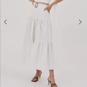 NWT C/MEO Collective Value Skirt Size 10